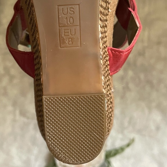 A2 Aerosoles 10 - Picture 4 of 10